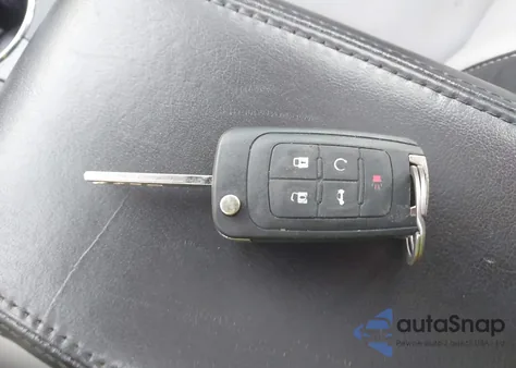 2017 GMC Terrain Denali z USA, uszkodzony, nr VIN 2GKFLVE3XH6332603